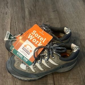 New Sorel women’s Size 6 Rough Cut premium work Hiking boot/shoe Steel Toe/Plate